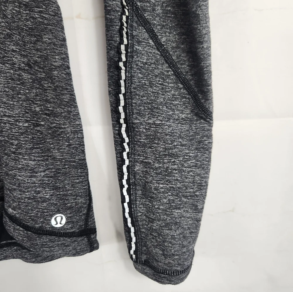 Lululemon Star Runner Long Sleeve Rulu Running Athleisure Top Black Gray 8
